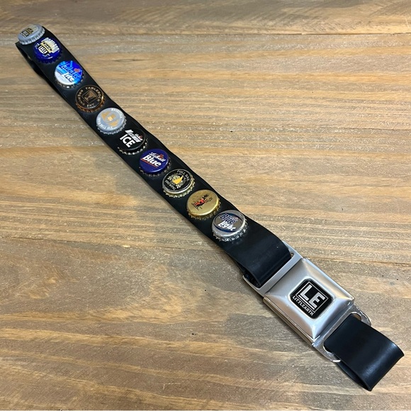 LE Littlearth Bottle Cap Vegan Rubber Belt Hand Retouched Sz M GUC 2010s HTF - Picture 6 of 14
